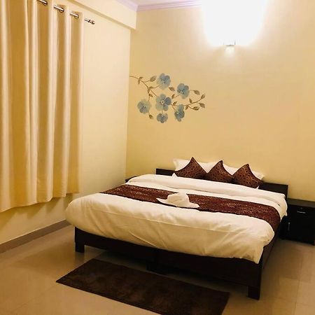 The Emerald House Varanasi Esterno foto